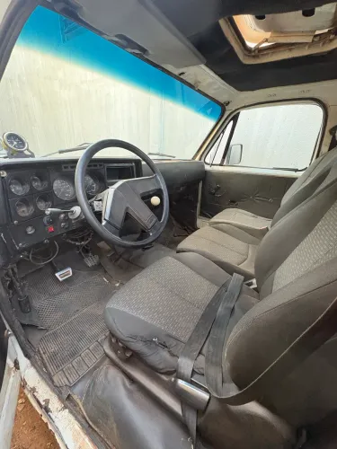 Chevrolet D-20 S 3.9/4.0 Turbo Diesel 1989