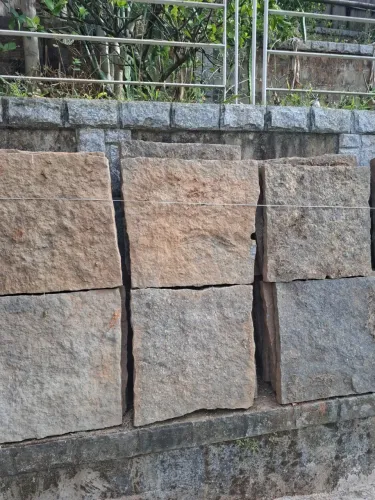 Pedras brutas