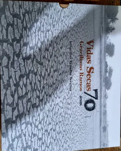 Livros capa dura Vidas Secas 70 anos