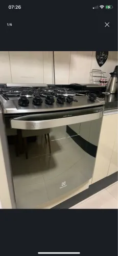 Fogão 4 Bocas Electrolux - Automático com Grill e Tripla Chama