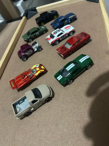 Sucatinhas variadas hot wheels