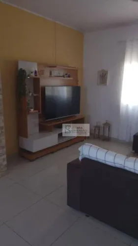 Casa no centro de Silveiras