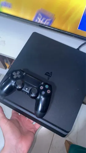 Ps4 slim 1Tb