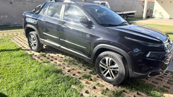 Fiat Toro Freedom 2.0 16V 4X4 TB Diesel Mec. 2017
