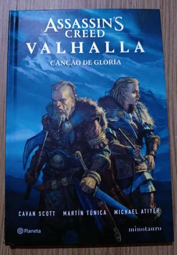 Combo Livros Assassins Creed + HQ