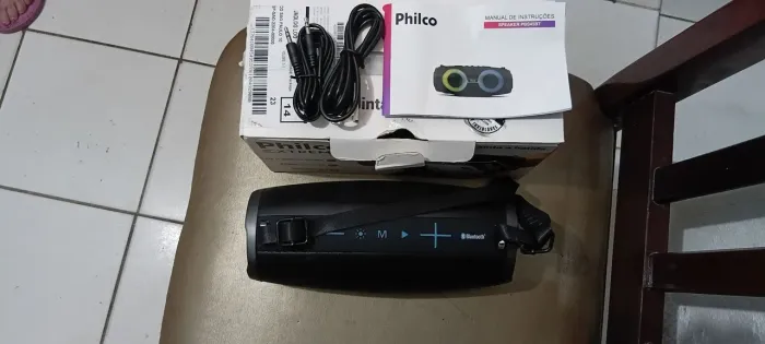 Caixa de som portátil skeaper marca philips