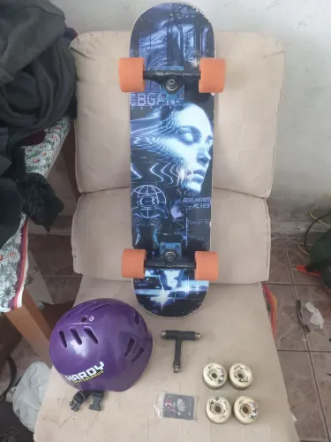 Skate Profissional +Rodas de Longboard Novo
