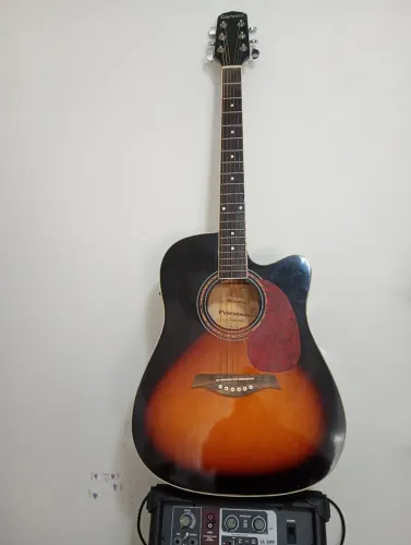 Vendo violão e cubo