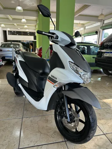 YAMAHA FLUO 125 2024 APENAS 8 MIL KM