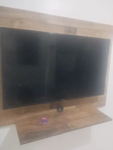 Tv Samsung 43 polegadas com defeito.