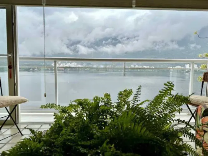 Apartamento - Padrão / Residencial / Lagoa