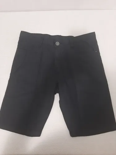 Bermuda preta tamanho 48 Via13