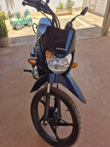Moto 0 KM Emplacada