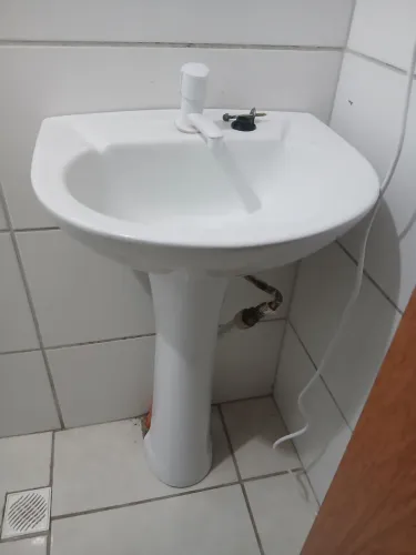 Kit lavatorio celite acompanha torneira e valvula