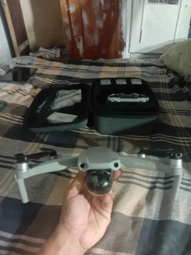 Drone dji mavic air 2 conbu fly mory com 4 baterias fonte de carga beg de transporte