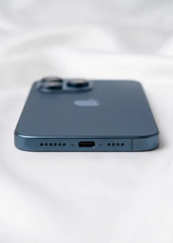 iPhone 15 Pro Max 256GB Azul Titânio - Única Dona (Comprado na Vivo)".