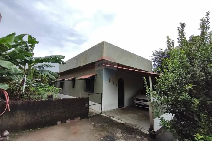 VENDO CASA LINEAR -SILVA JARDIM/RJ - 2 QUARTOS, GARAGEM, QUINTAL, POÇO ARTESIANO, ACEITA P