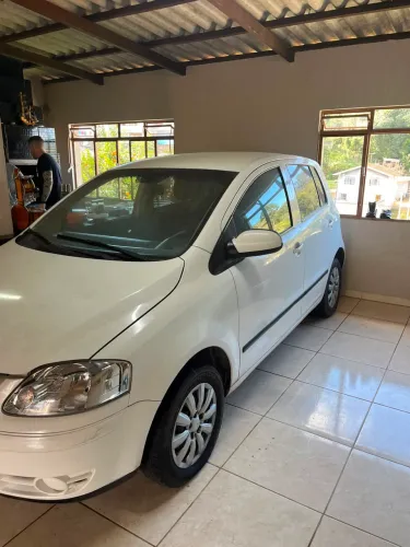 Volkswagen Fox Plus 1.0mi/ 1.0mi Total Flex 8V 4P 2005