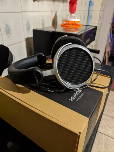 FONE PLANAR HIFIMAN HE400SE SEMINOVO POUQUÍSSIMO TEMPO DE USO SEM DETALHES
