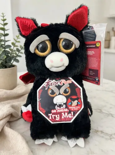 Feisty Pets Dragão Preto e Vermelho