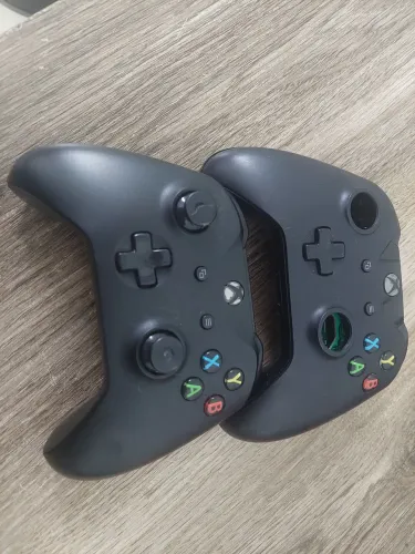 02 Carcaça de Xbox one R$120.00