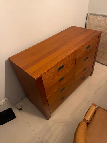 Cômoda Vintage 8 Gavetas Madeira Maciça ? Puxador Retrátil