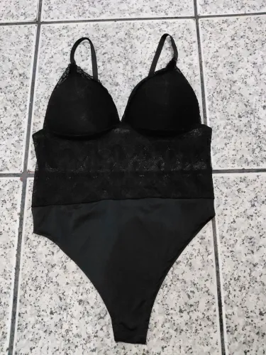 Body de renda preto