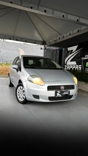 Fiat Punto Attractive 1.4 Fire Flex 8V 5P 2011