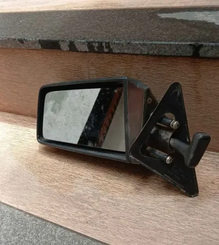 Retrovisor original vw, 200 reais 