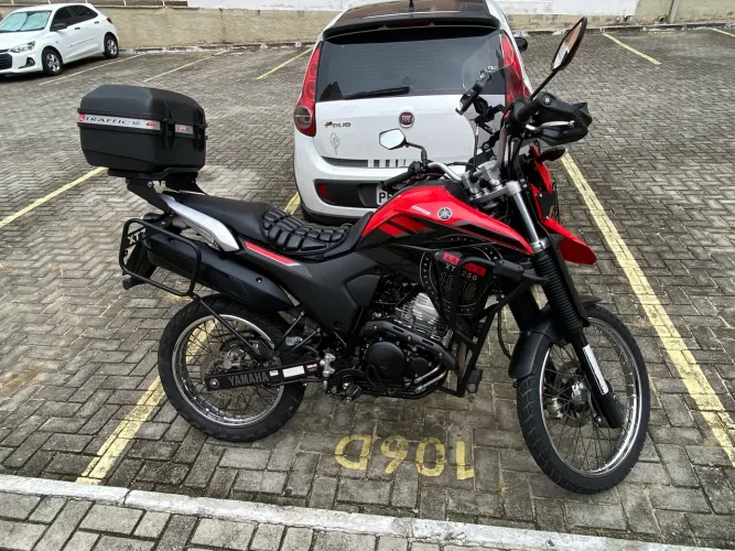 Lander 2023 (muito conservada 8600 km)