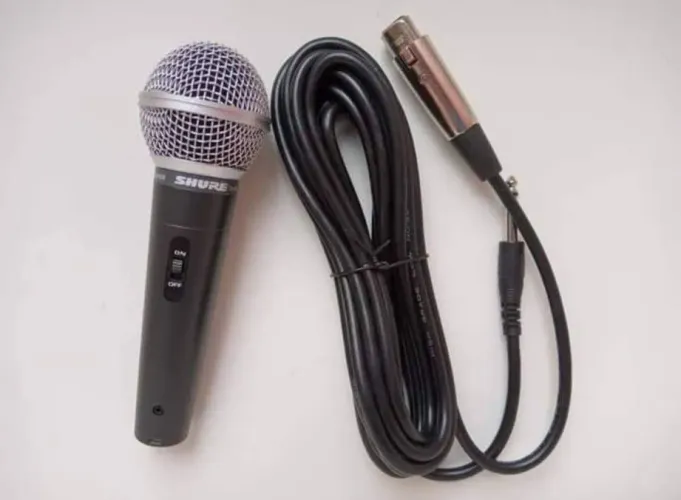 Microfone Shure Sm58 com cabo de 5m