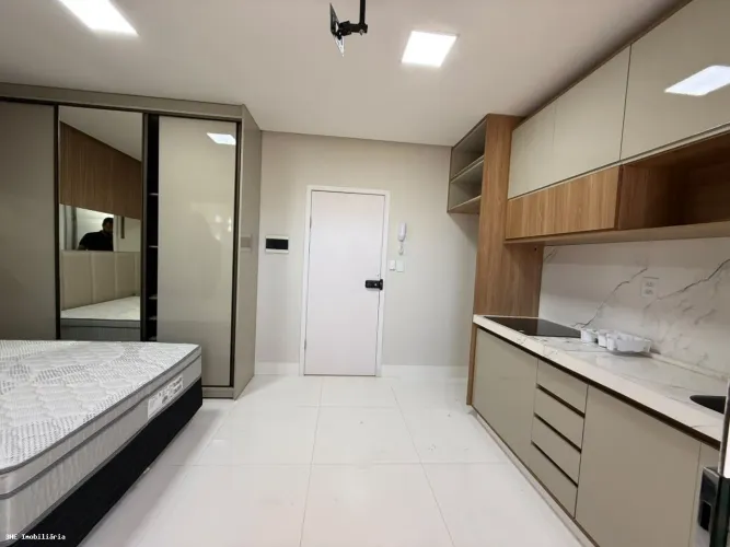 Kitnet para Locação em Guanambi, Brindes, 1 dormitório, 1 banheiro, 1 vaga