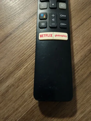 Vendo controle de smart tv TCL original por 30 reais para vir retirar ok