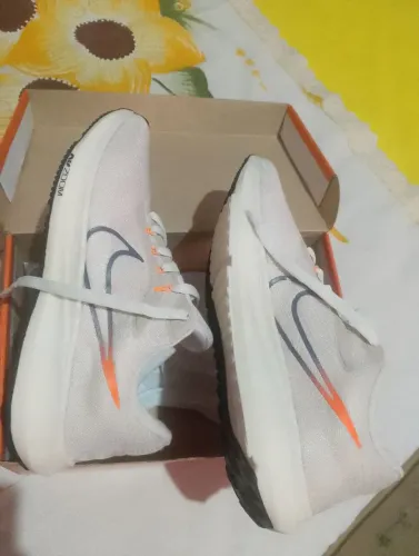Tenis Nike swoosh