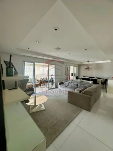 Apartamento 180m² 4 Dormitórios 3 Vagas fixas próximo ao metrô Belém.