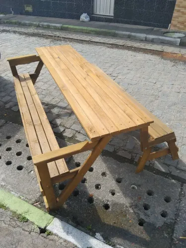 Banco/mesa ideal para área externa
