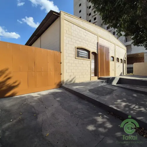 Imóvel para aluguel com 437 metros quadrados em Centro - Bady Bassitt - SP