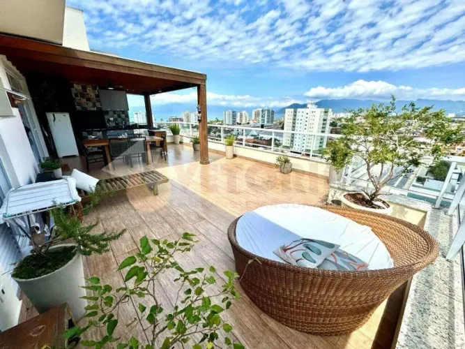Cobertura à venda em Caraguatatuba, Indaiá, com 4 quartos, 210m²