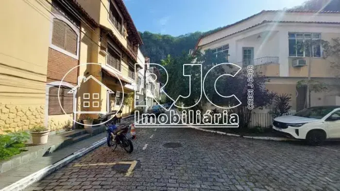 Imóvel para venda possui 149 metros quadrados com 3 quartos em Vila Isabel - Rio de Janeir