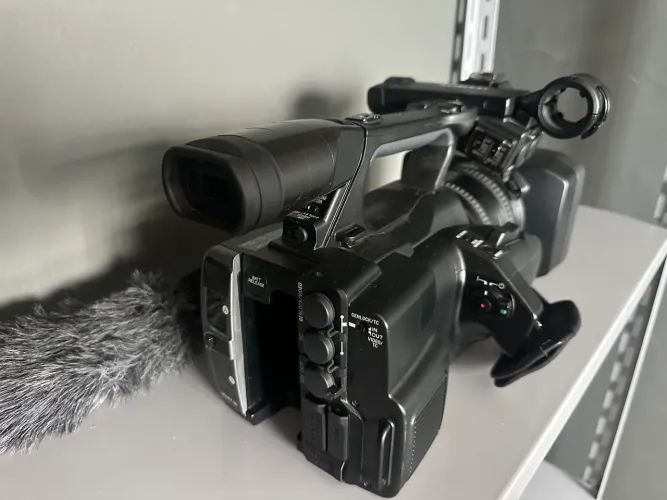 Filmadora Sony PXW - X160