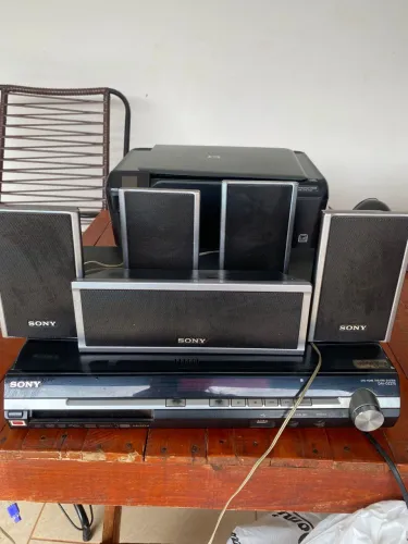 Home theater 