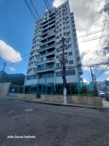 VENDE-SE APARTAMENTO - EDIFÍCIO PLAZA MONET
