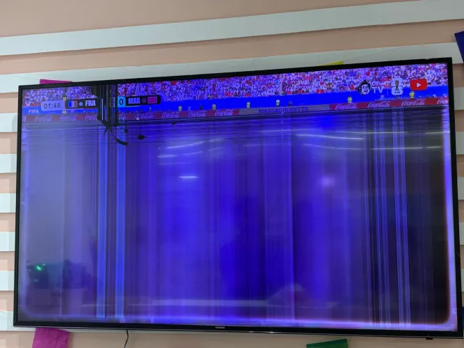 Smart tv 80 polegadas com defeito 