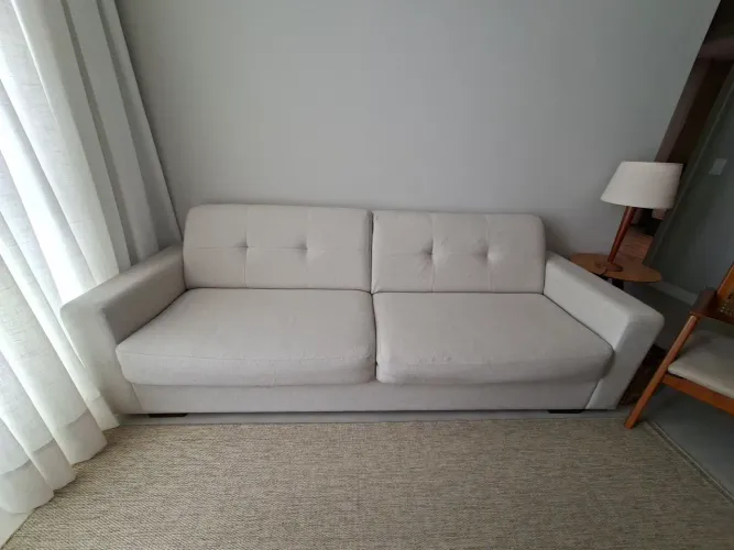 Sofá marca Herval