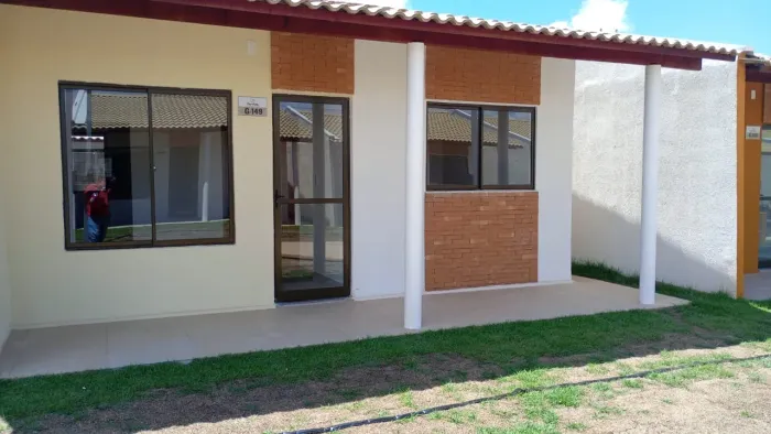 Casa disponível para aluguel. Condomínio Pau Brasil, parte alta.