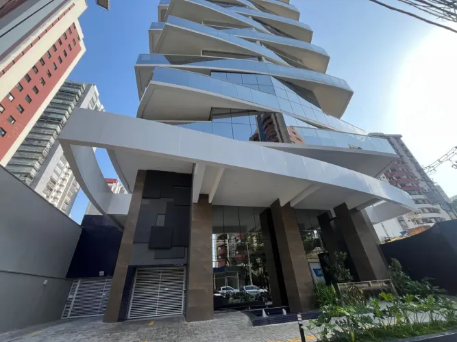 Apartamento 3 suítes em Nazaré- Ed. Dom