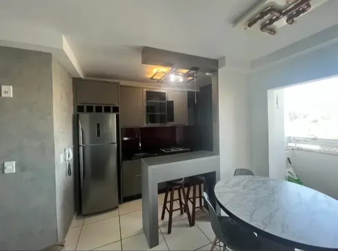 Apartamento em Camboriú com 2 quartos e churrasqueira