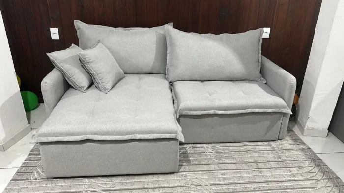 Vendo sofá retrátil cinza