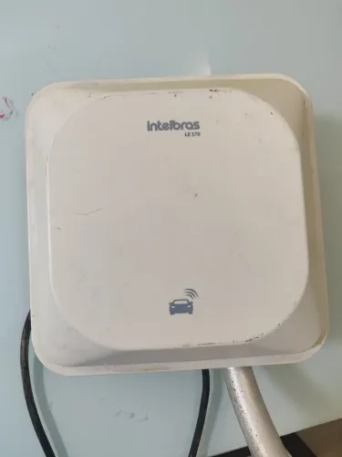 Leitora de Etiquetas Tag RFID Antena UHF Intelbras LE 170