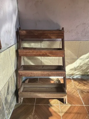 SUPORTE PARA PLANTAS
